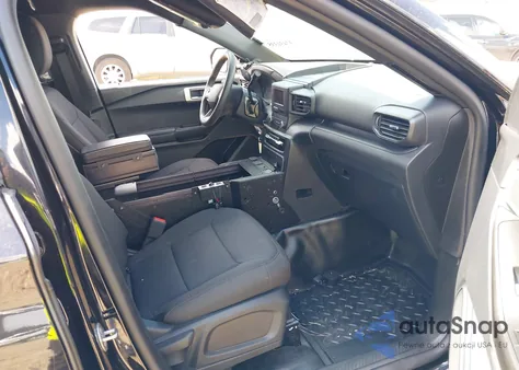 2020 Ford Police Interceptor Utility из США, поврежденный, VIN 1FM5K8AWXLGC14065